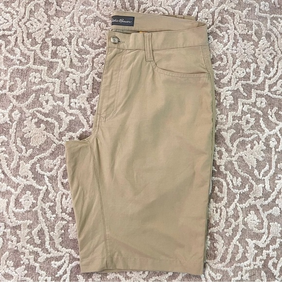 Eddie Bauer Men’s Travex 11” Shorts - Picture 7 of 11
